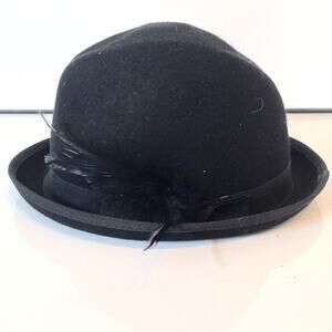 Hat black Boho style. Felt.One size. New with tag.